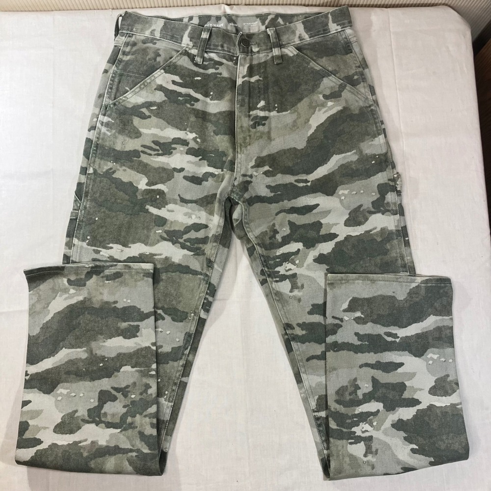 Old Navy Mens 30x32 Straight Built-In Flex Camo Carpenter Utility Pants Green